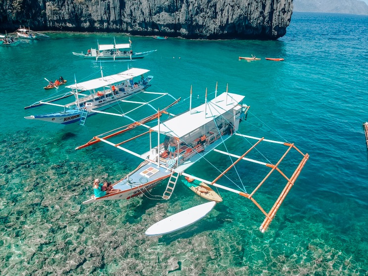 Filipinler'de günlük bot turu, island hoppin filipinler, el nido adası